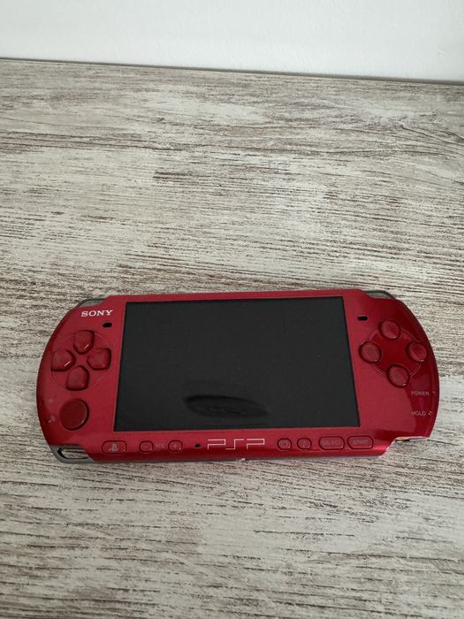 PSP Slim Lite 3004 Red edition