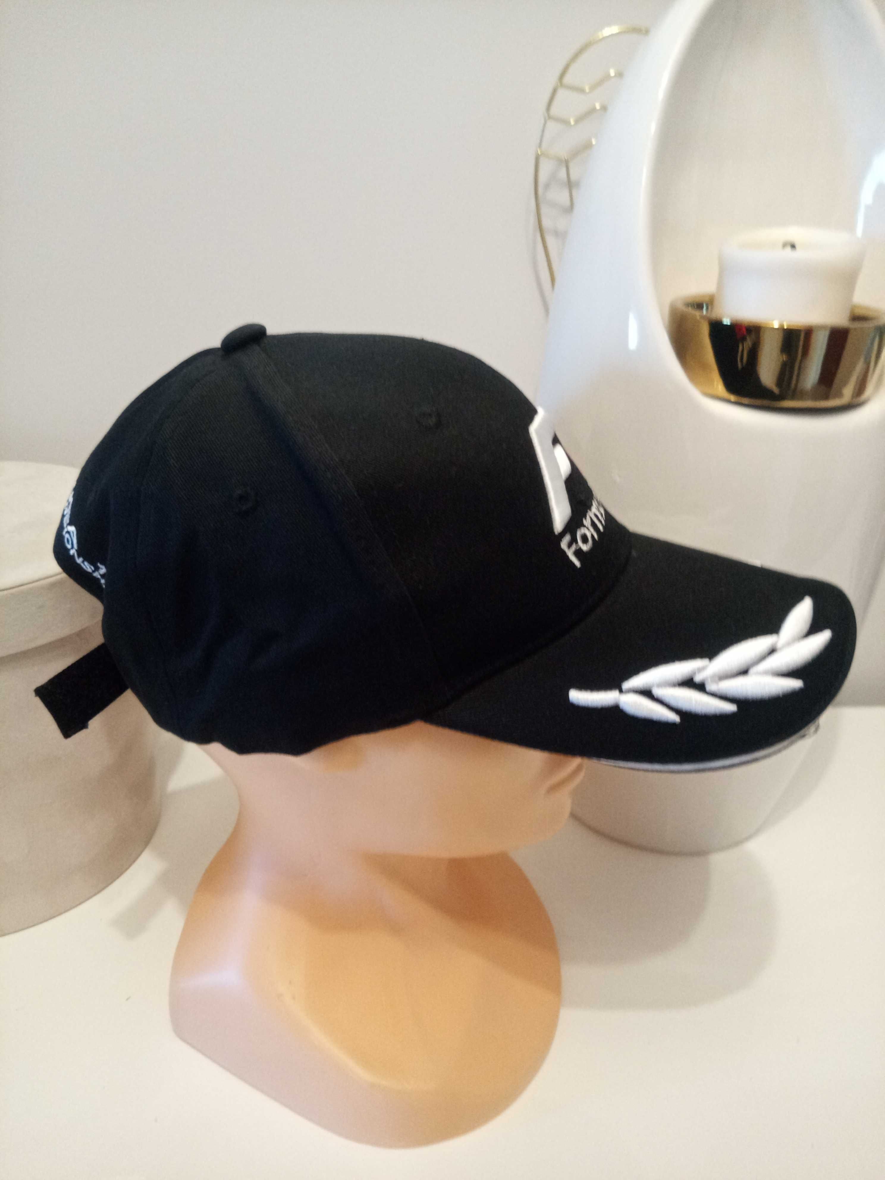 czapka czapeczka z daszkiem w kolorze czarnym firmy puma F1