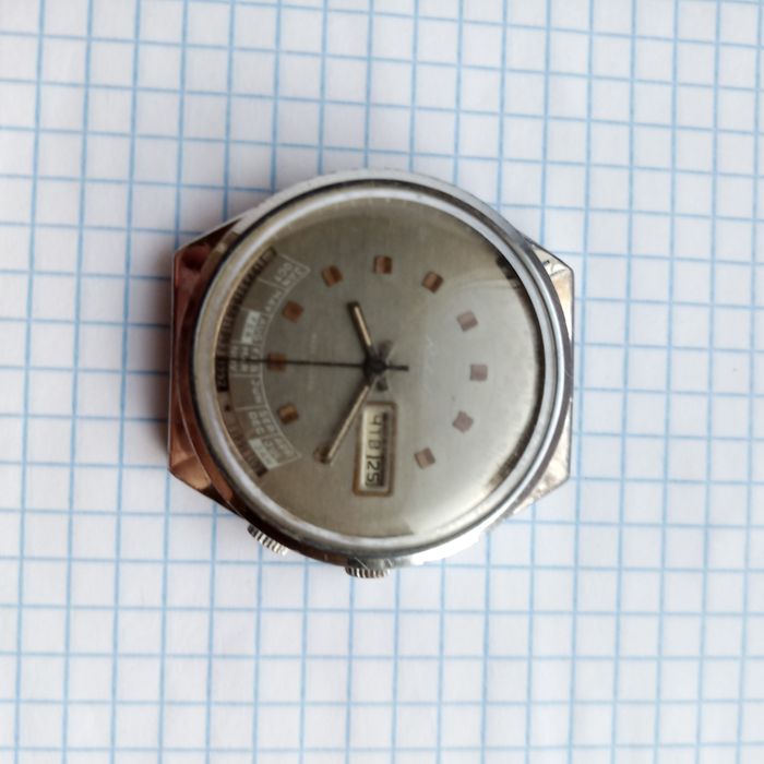 Часы Ракета" Колледж" . Экспорт.