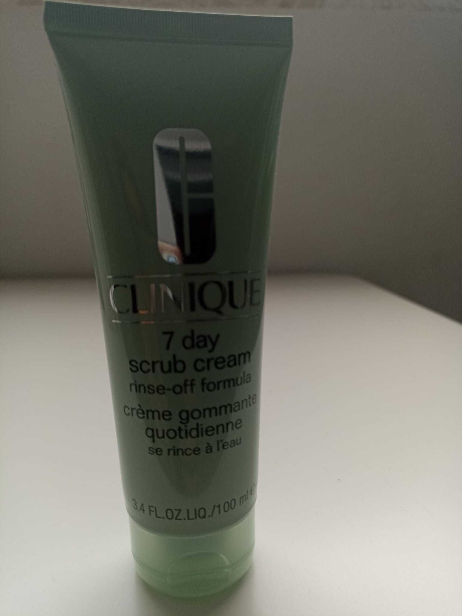 Creme Esfoliante Clinique 100ml