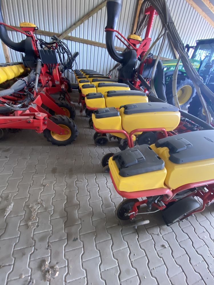 Siewnik Väderstad Tempo TPV 12