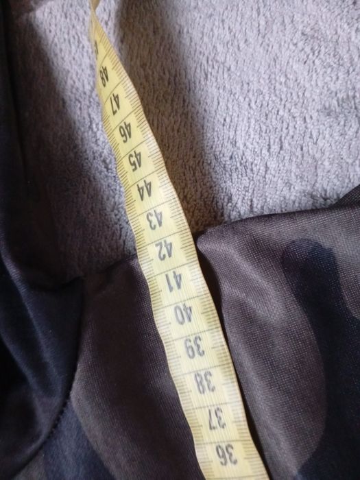 Bluza rozpinana z kapturem moro, ocieplana 134