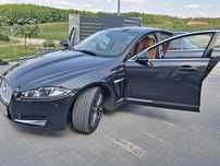 Jaguar XF Do sprzedania posiadam Jaguara XF X250 z roku 2015.