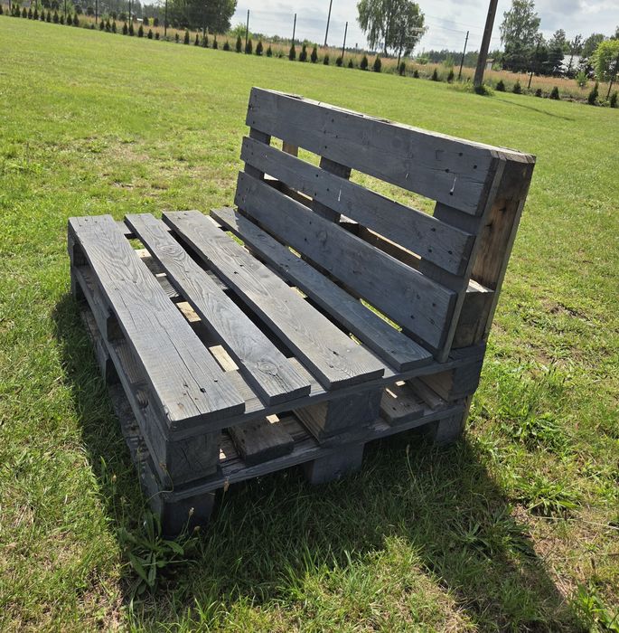 Sofka z PALET Kanapa