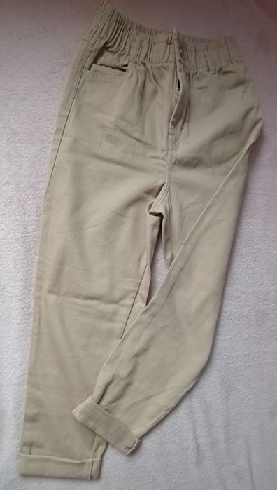 Ubrania dla dziewczynki 146/152