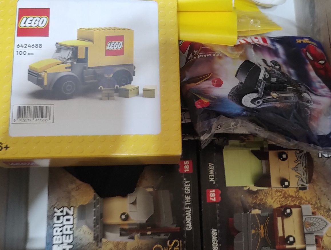 Mystery box LEGO średni 50 zł