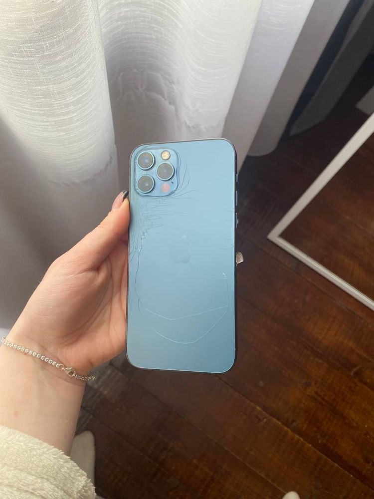 Iphone 12 pro на 256гб