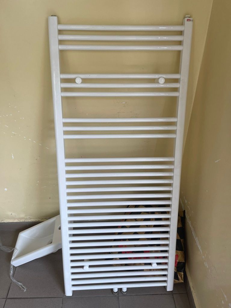 Kaloryfer do łazienki