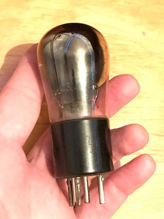 Радиолампа УБ-110