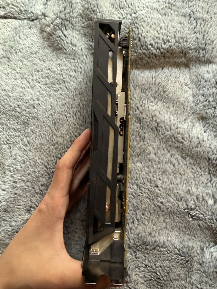 Radeon Rx 580 8 gb Gigabyte