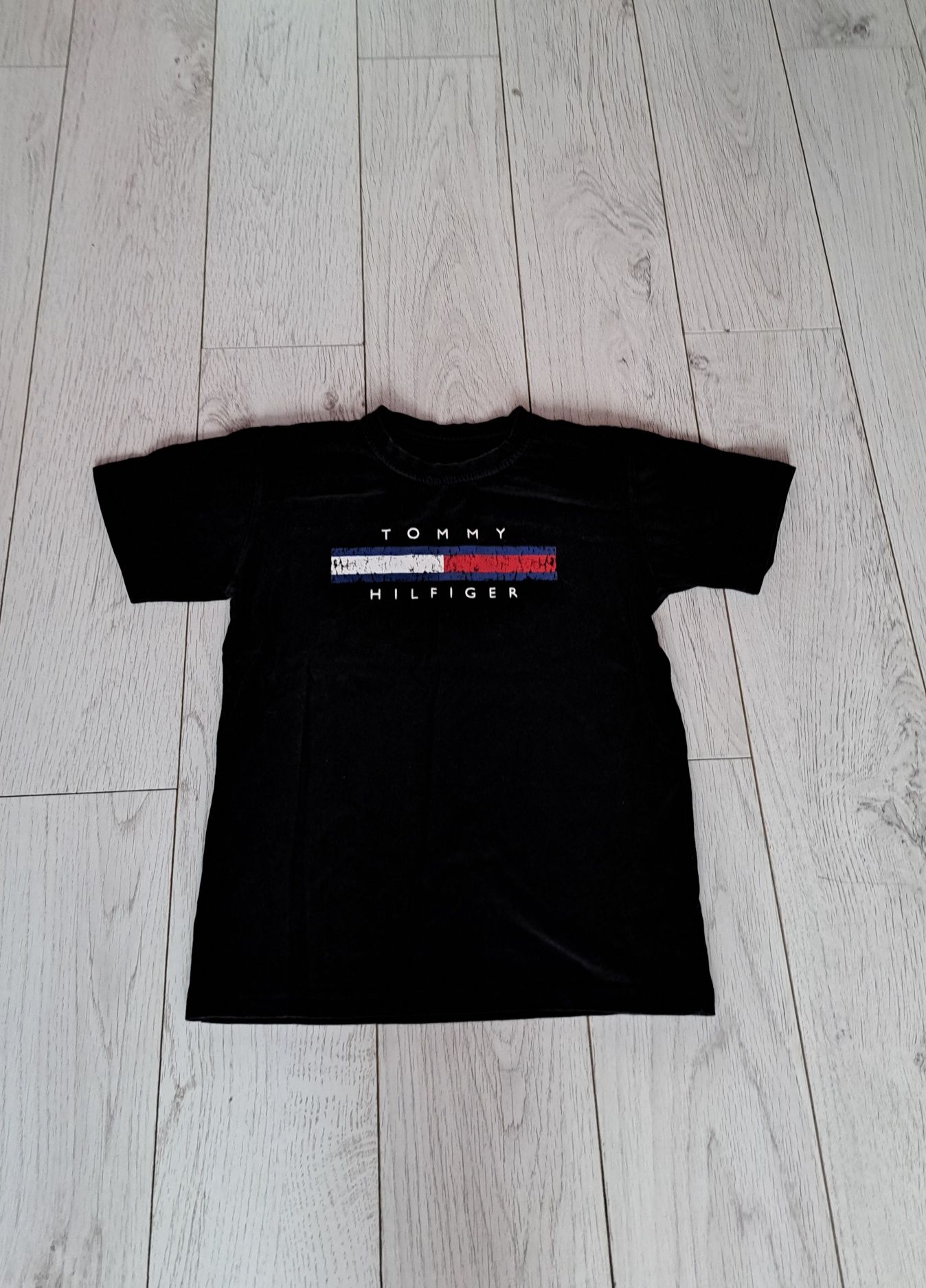 Koszulka T-shirt Tommy Hilfiger rozmiar 140/146