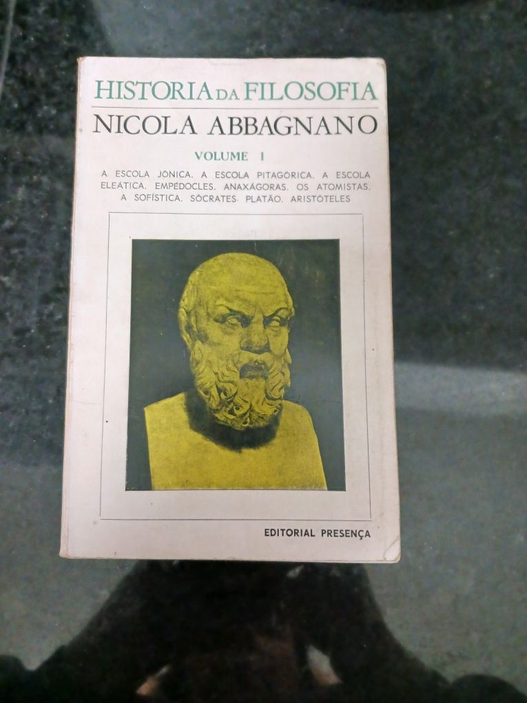 Livros Filosofia - Platão e Nicola Abbagnano