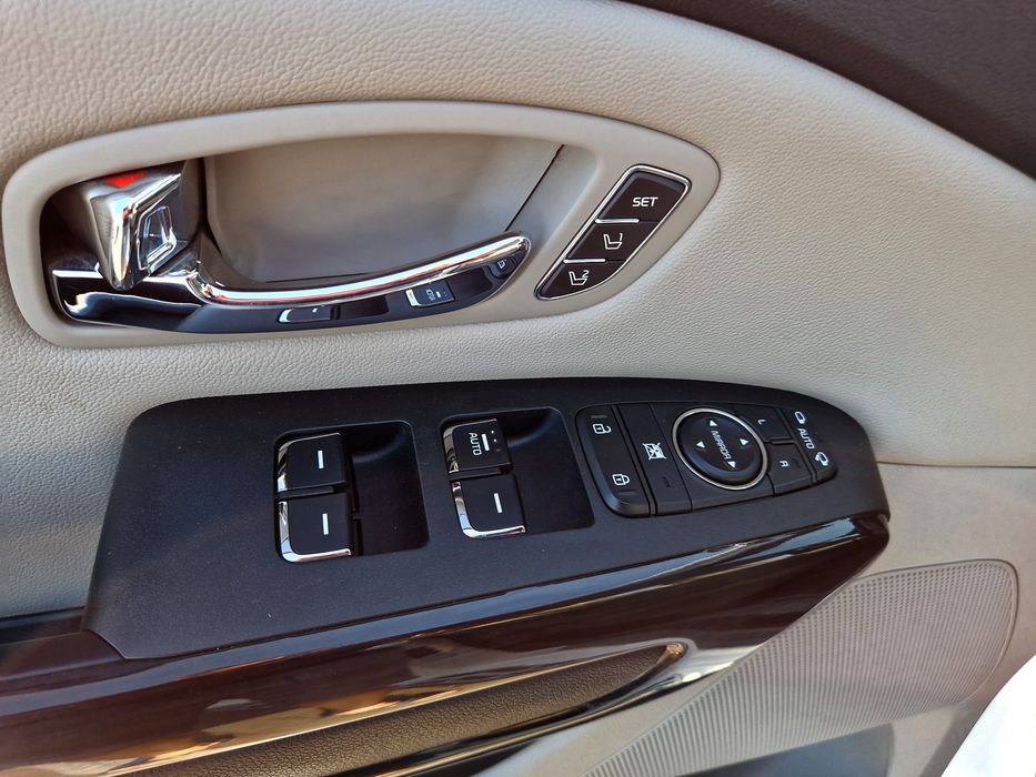 Kia Carnival NOBLESSE