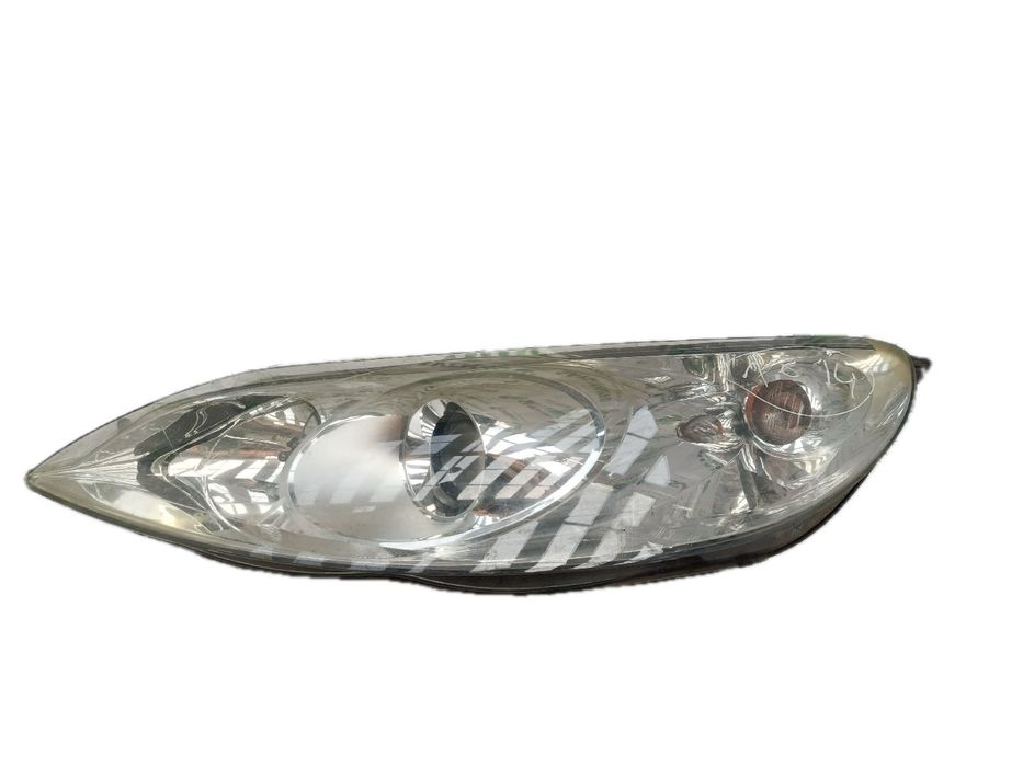 Ótica / farol esquerda PEUGEOT 407 (6D_)
