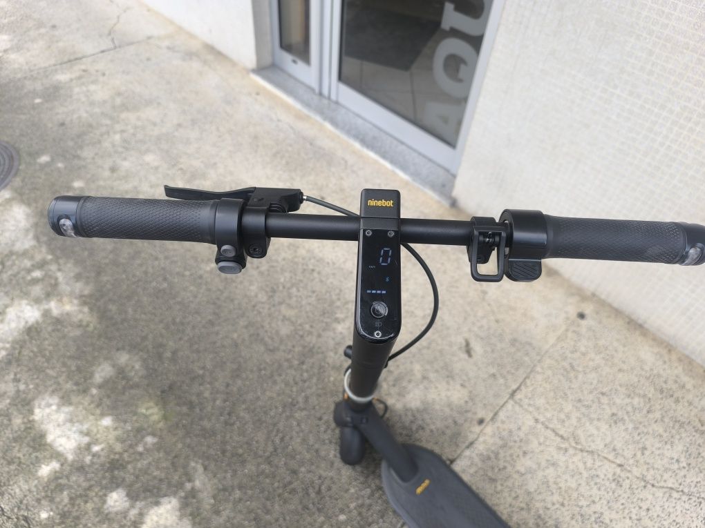 Trotinete Ninebot Kickscooter MAX G2