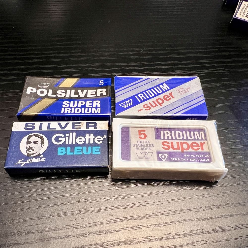 Maszynka Gillette Tech M4 z 1967 r. + zestaw oryginalnych żyletek