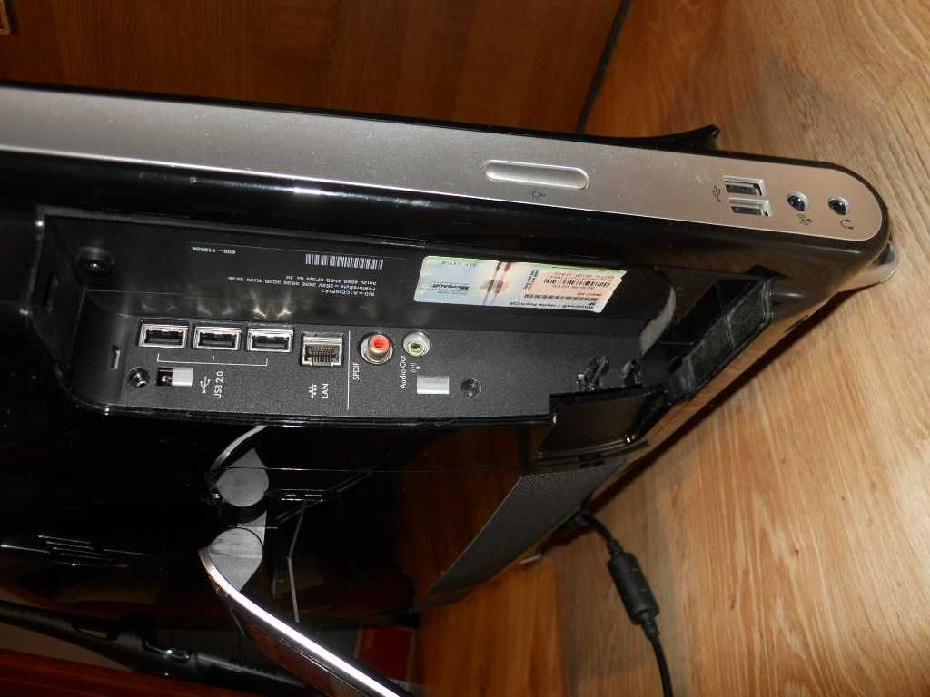 Komputer HP TouchSmart 600, 23'', Dotykowa matryca W10