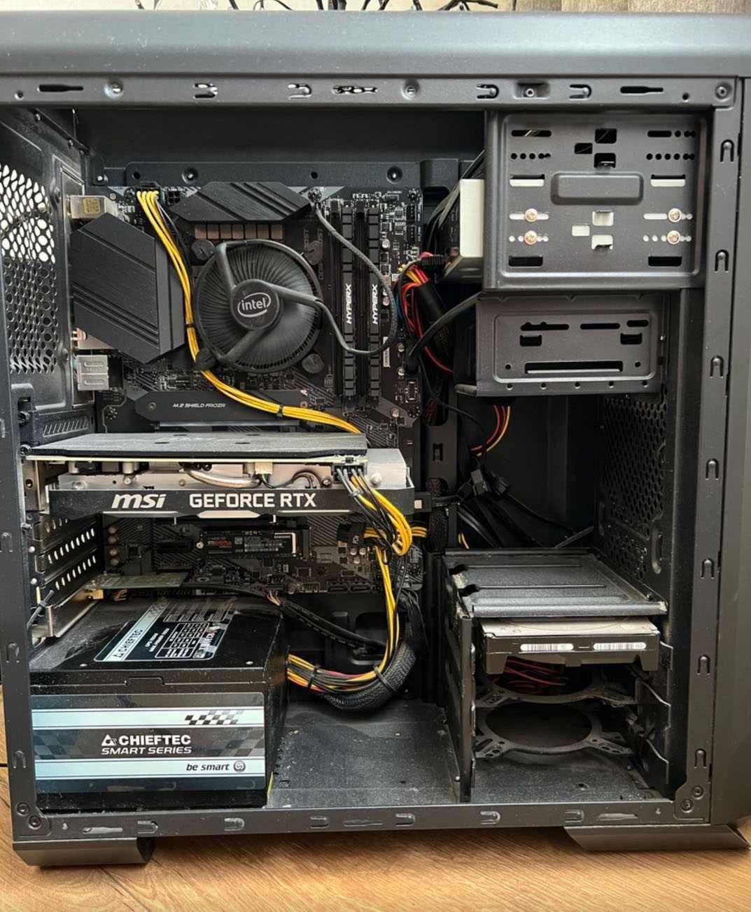 Intel i7-10700 CPU 2.90Ghz продам комп'ютер бу.