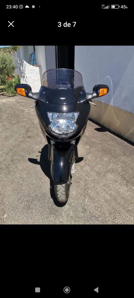 Honda CBR1100XX black bird
