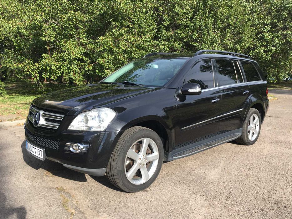 Mercedes GL X164 официал на максималке, В оригинале.