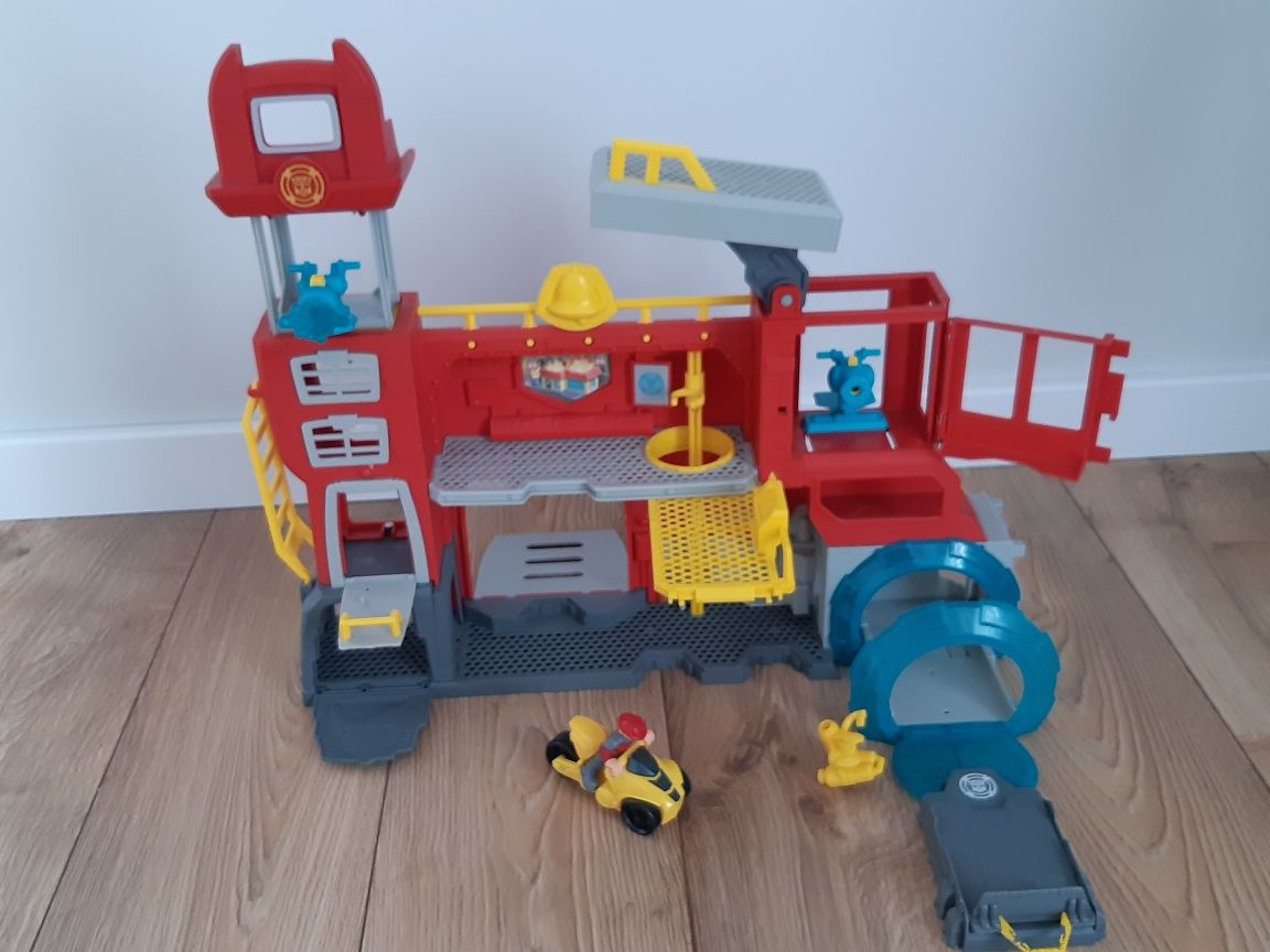 Baza strażaka Transformers Rescue Bots