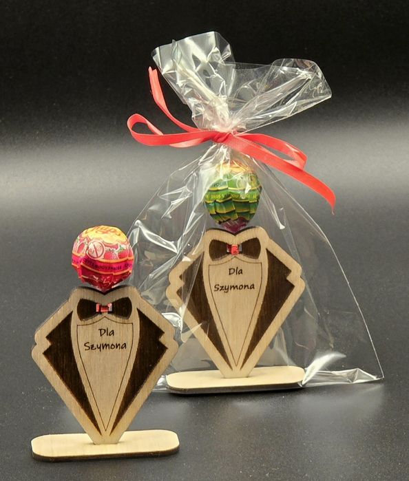 Dzień chłopaka garniturki z lizakiem