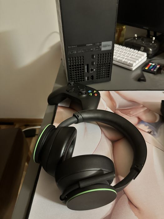 Xbox series X + Słuchawki i gry