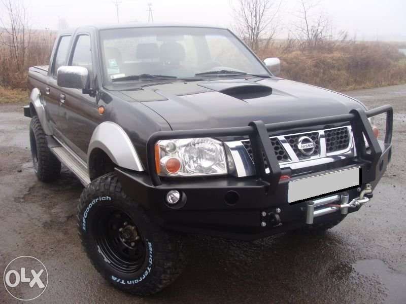 Силовой бампер на Nissan Navara D22 NP300