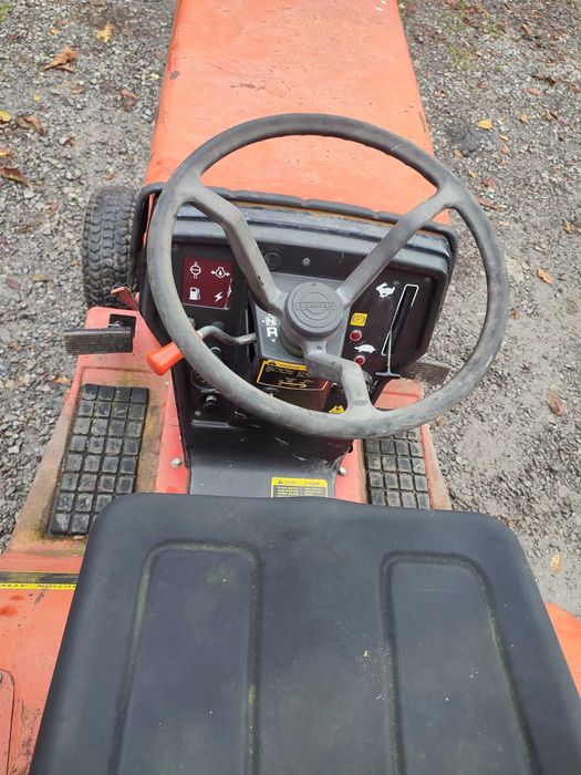 Traktorek kosiarka Yanmar YM14 diesel 2 cylindry 14 KM