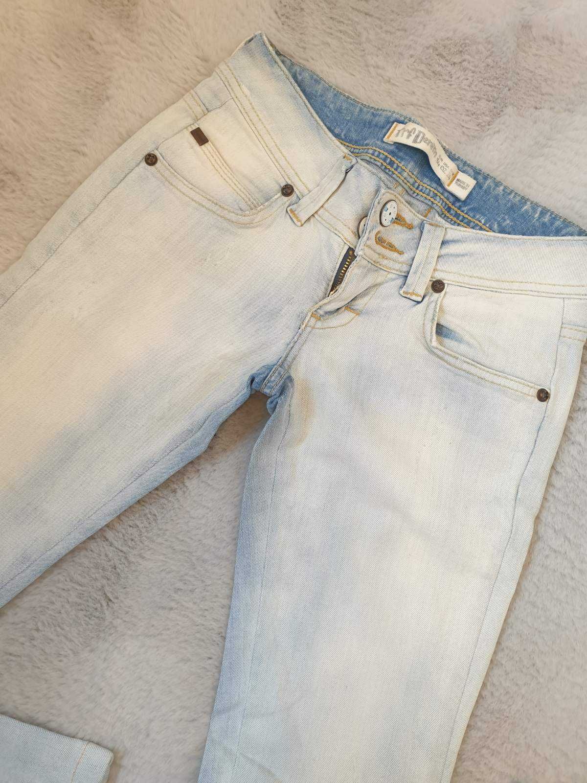 Jasne jeansy ZARA, rozmiar 34