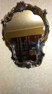 Зеркало в металлической литой оправе в стиле барокко времен С ССР