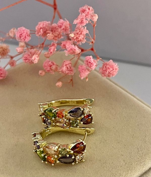 Złote kolczyki gold cyrkonia kolorowa glamour biżuteria vintage viral