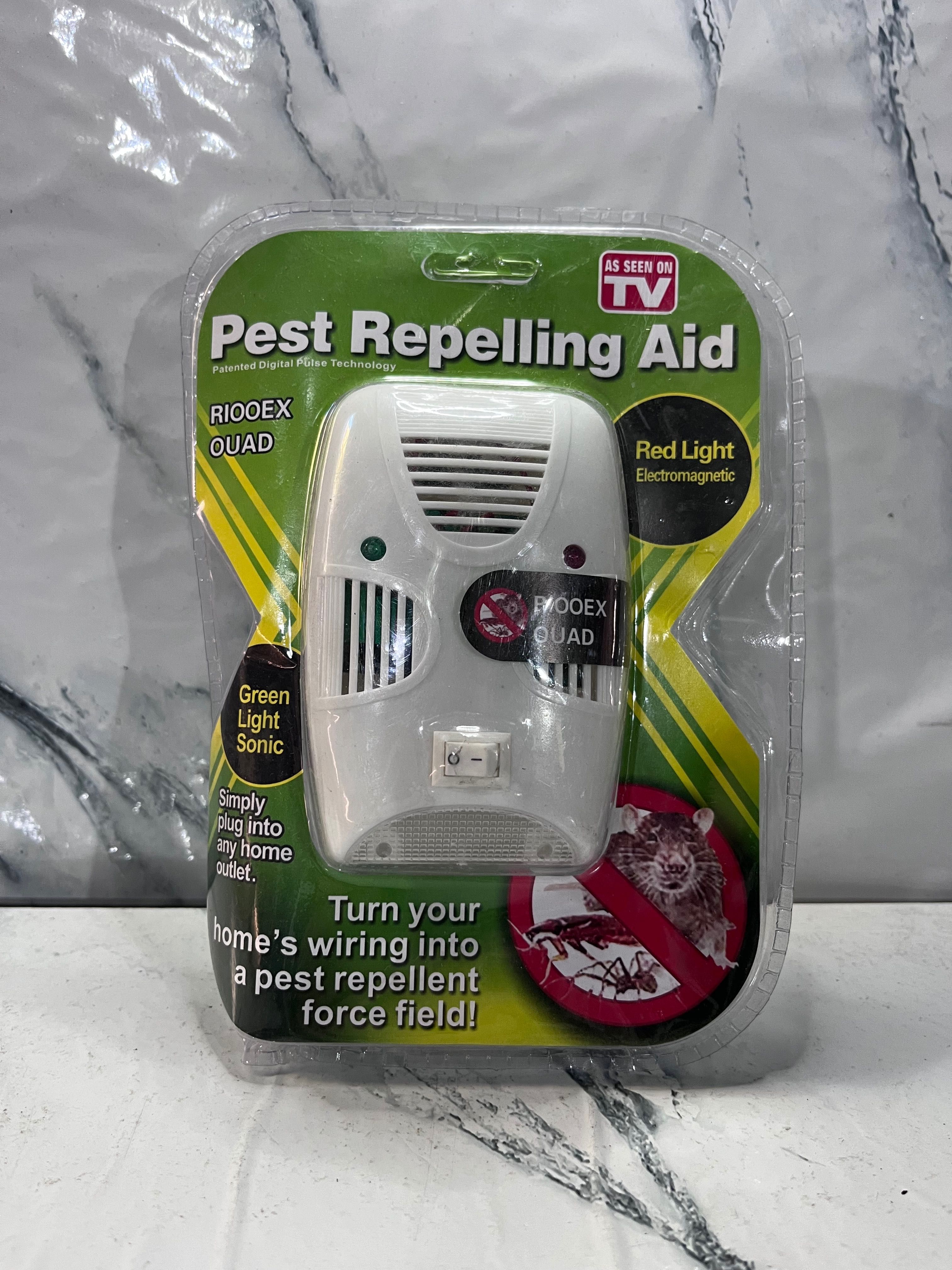 Ультрозвуковой отпугиватель насекомых
и грызунов PEST REPELLING AID