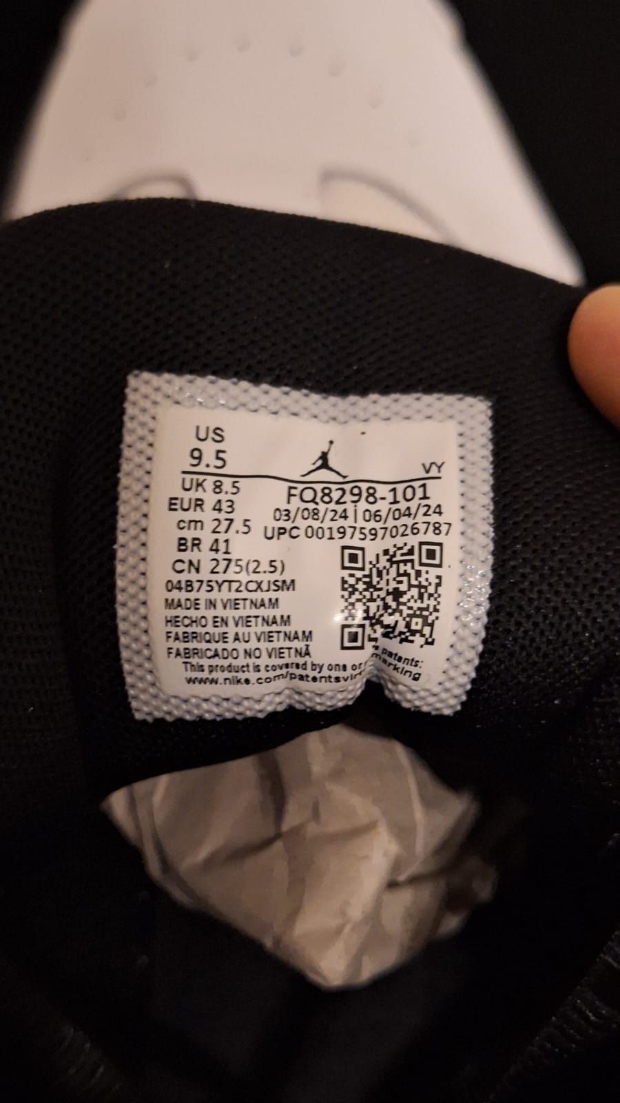 Кросівки Jordan Max Aura 6 FQ8298 101 US9.5 EU 43 27.5CM