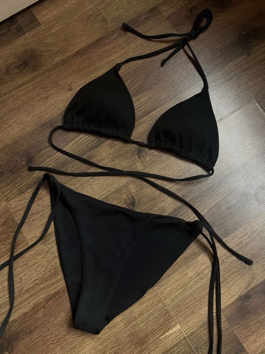 Купальник роздільний чорний в рубчик