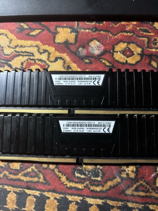 RAM DDR4 16gb vengeance