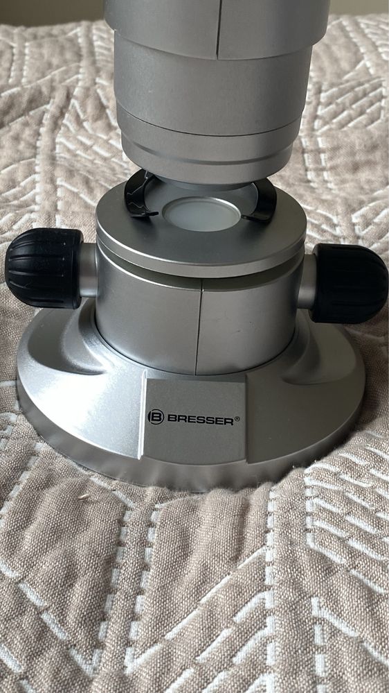 Цифровий мікроскоп BRESSER Junior DM400 (20x, 80, 350x)