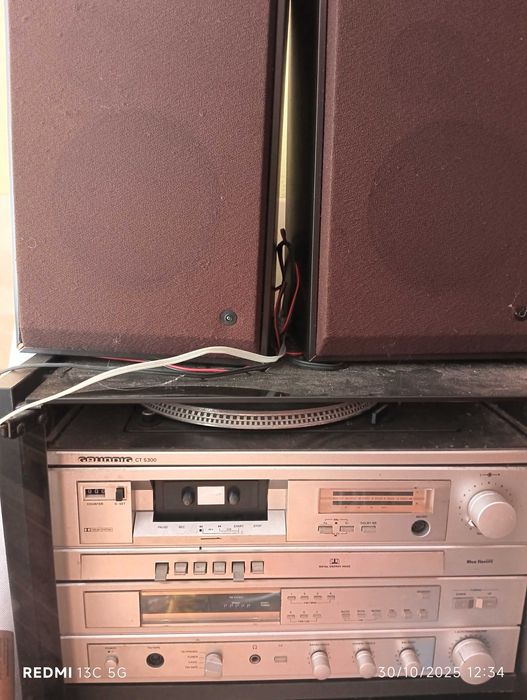 Aparelho musica Grundig
