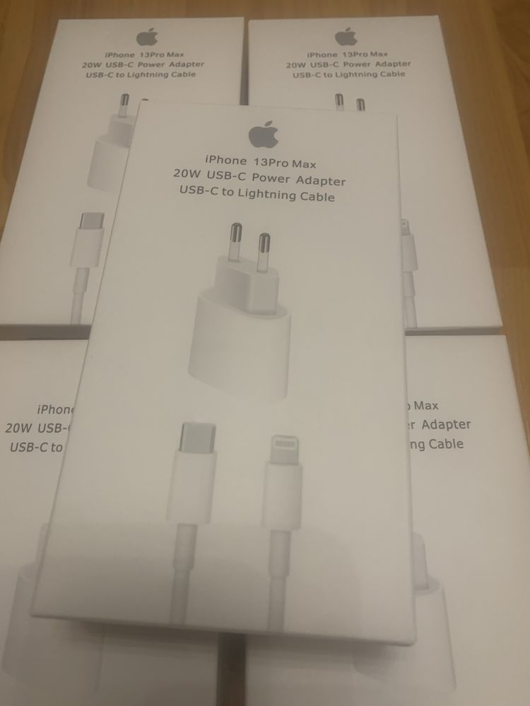 Зарядка СЗУ для оригінал Apple USB-C A2347 20W MHJE3ZM+ кабель