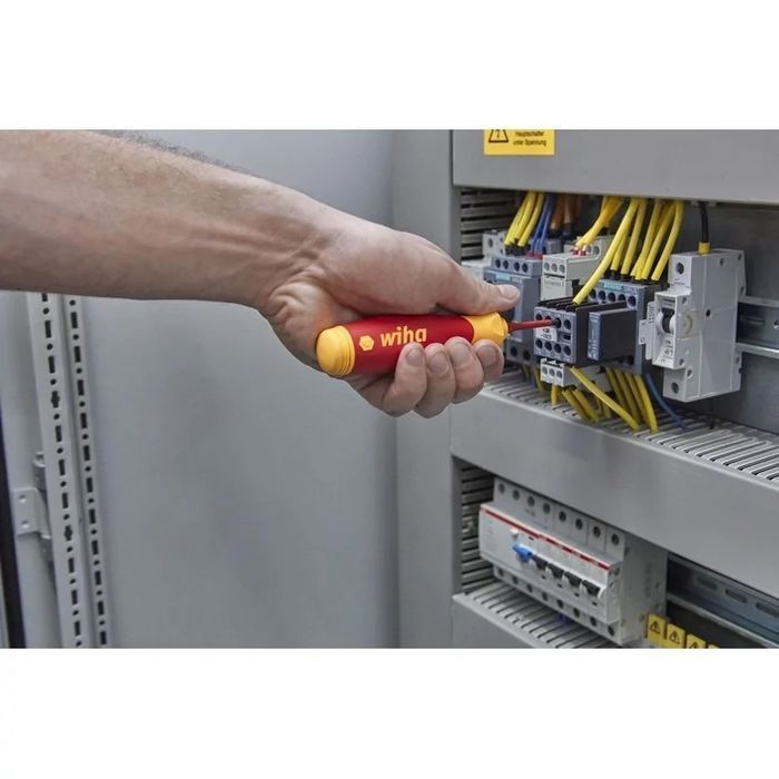 Wkrętak Z Magazynkiem Bitów Pocketmax Electric, 4 Bity Wiha