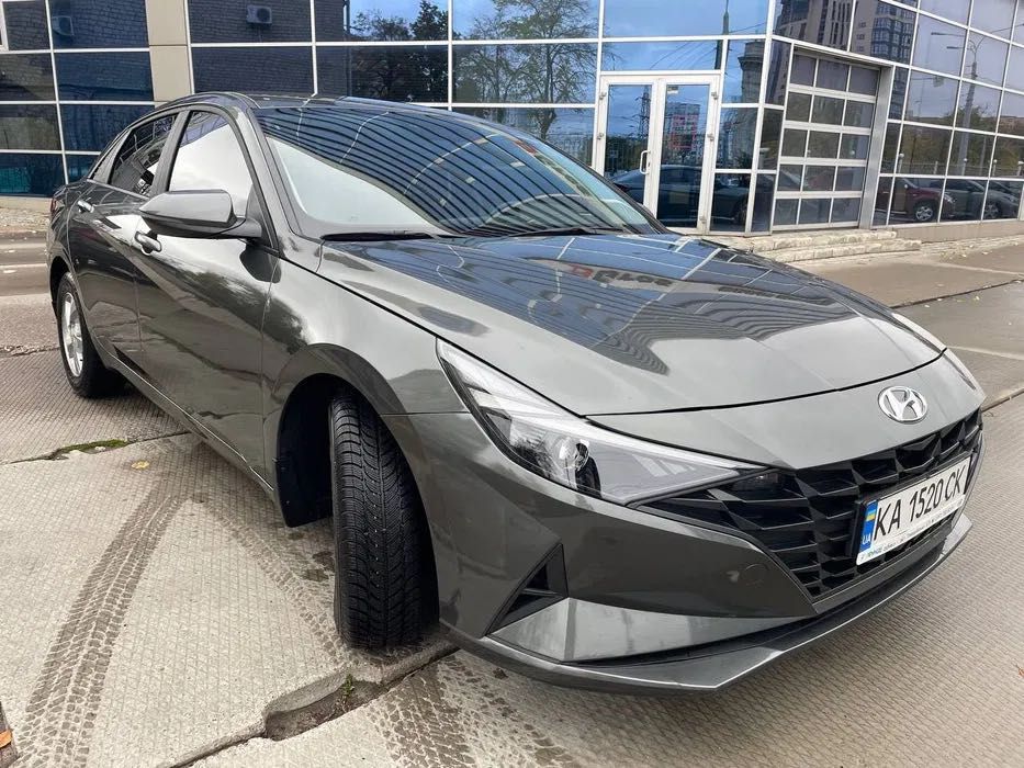 Оренда авто. Прокат Hyundai Elantra знижка 10%