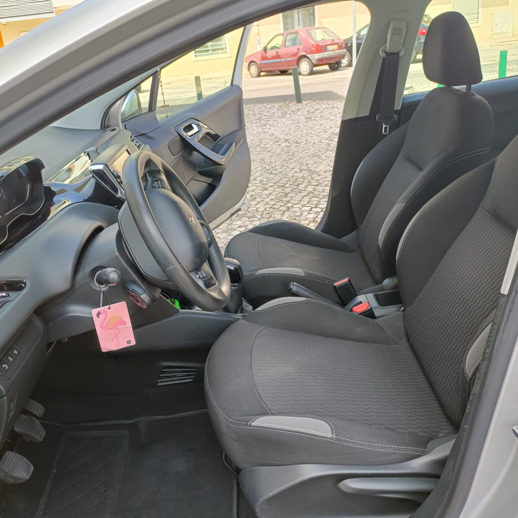 Peugeot 208 active 1.6