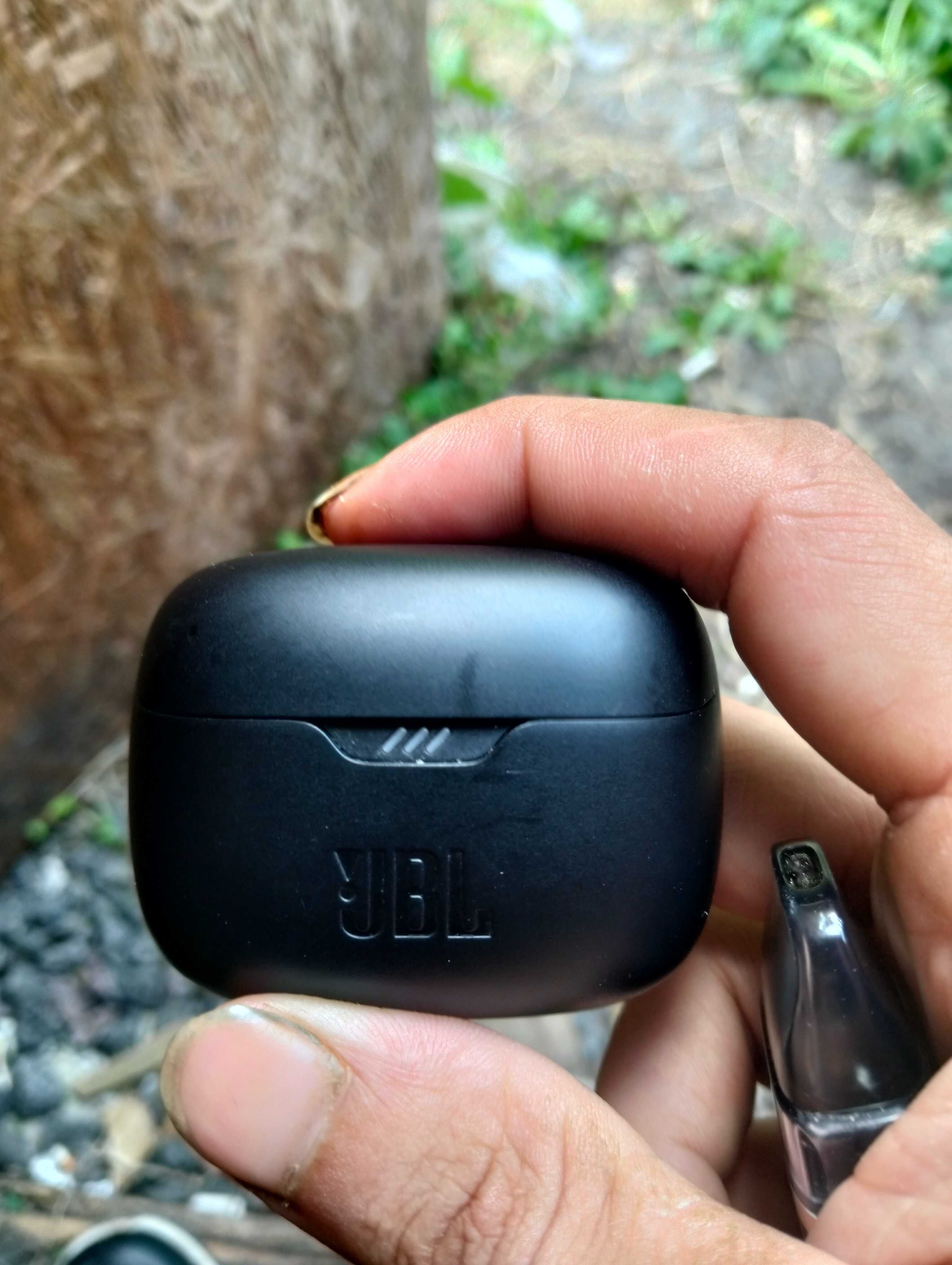 JBL Tune 245 NC TWS