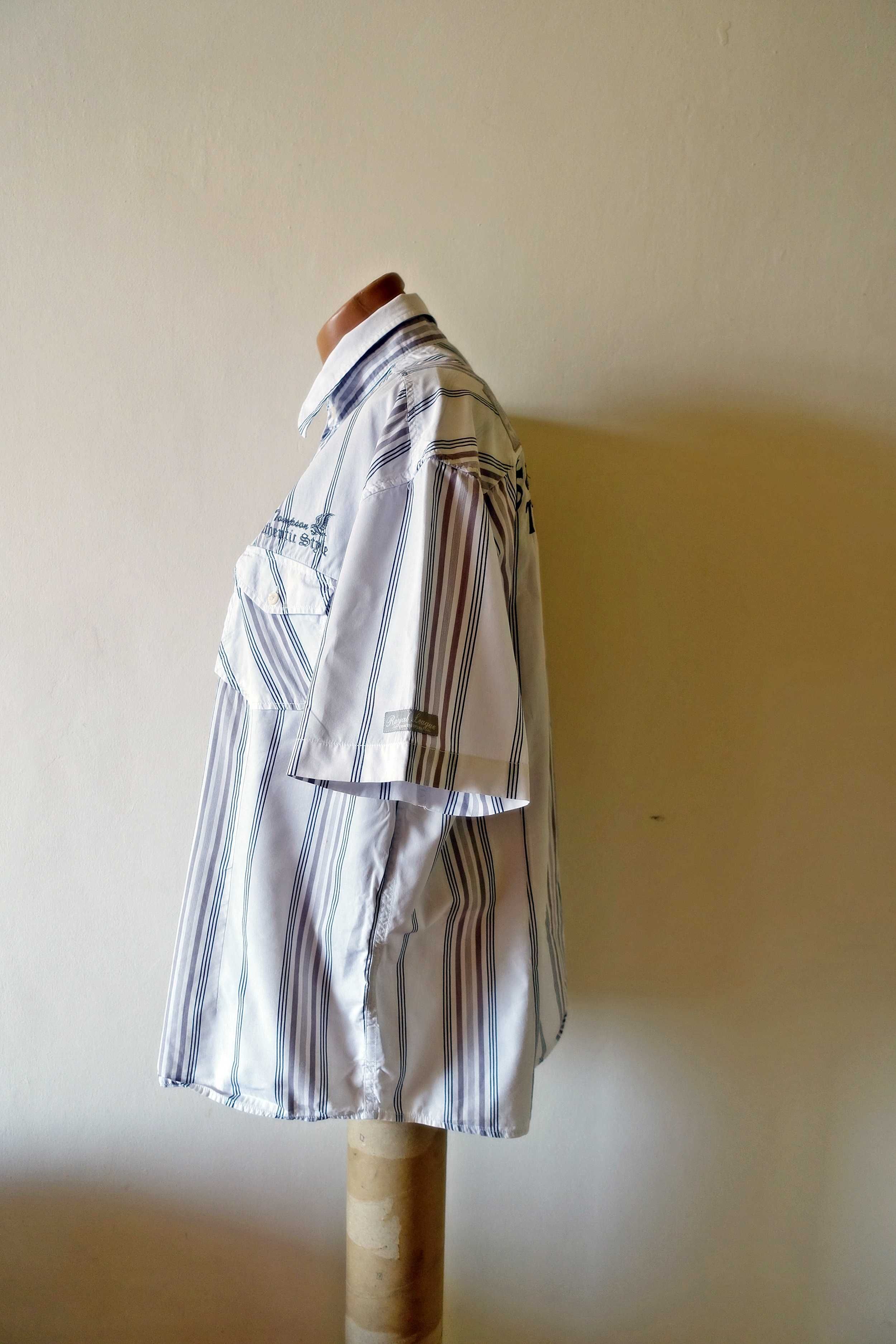 Koszula męska biała z czarnymi i szarymi dodatkami rozmiar 2XL.