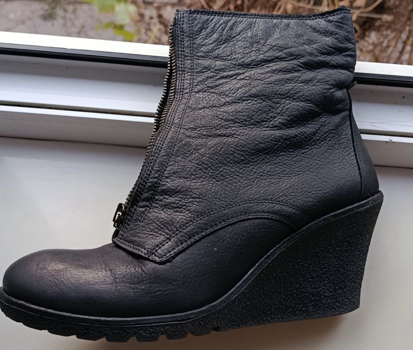 Шкіряні черевики