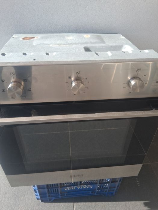 Fôrno de encastrar da marca FRANKE