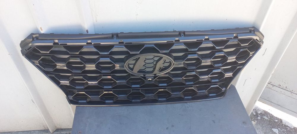 Решетка радиатора Hyundai Santa Fe 19-21 Front Grill