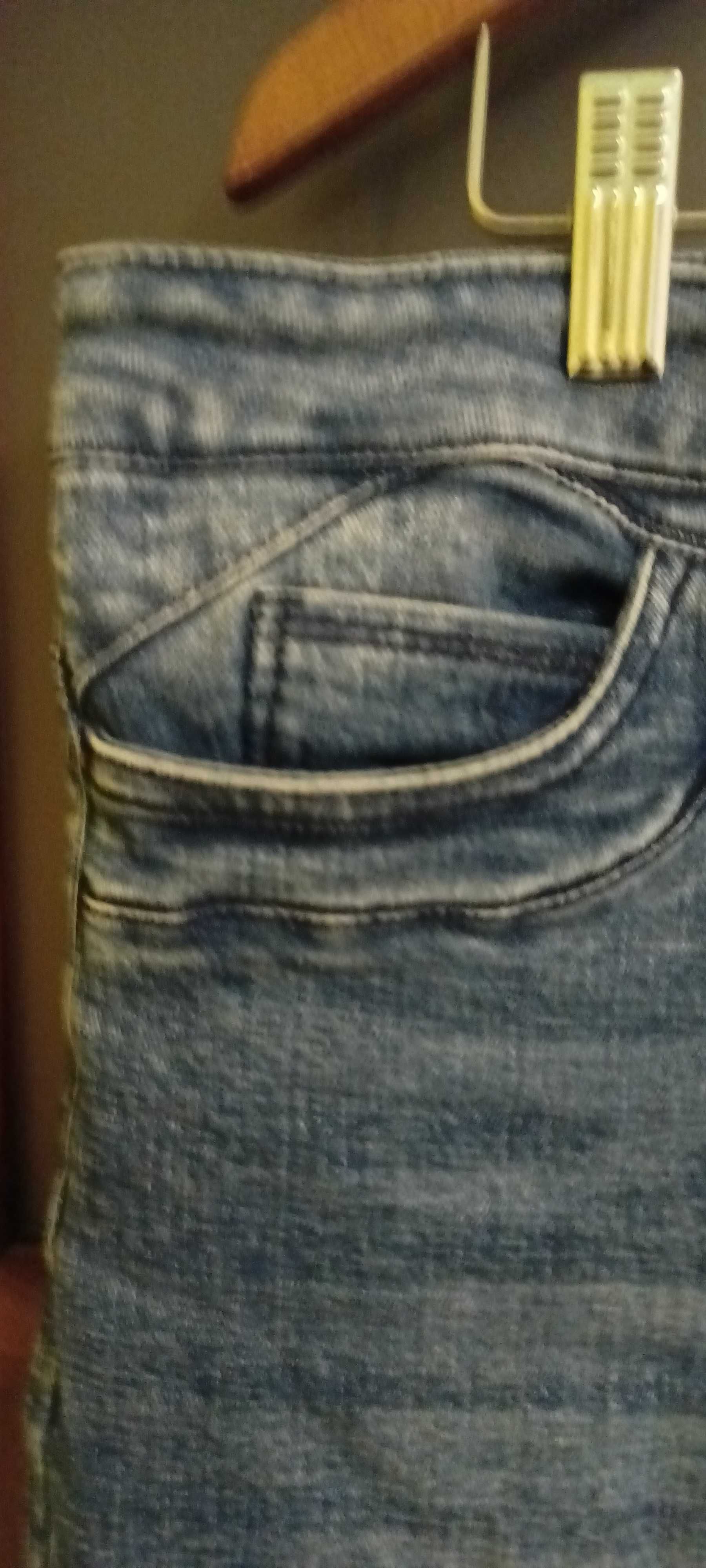 Nowe jeansy pusch up