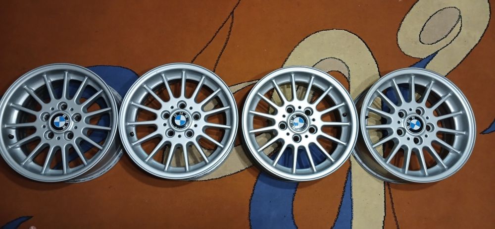 Диски BMW 5 120 16 32стиль Стан ідеальний!