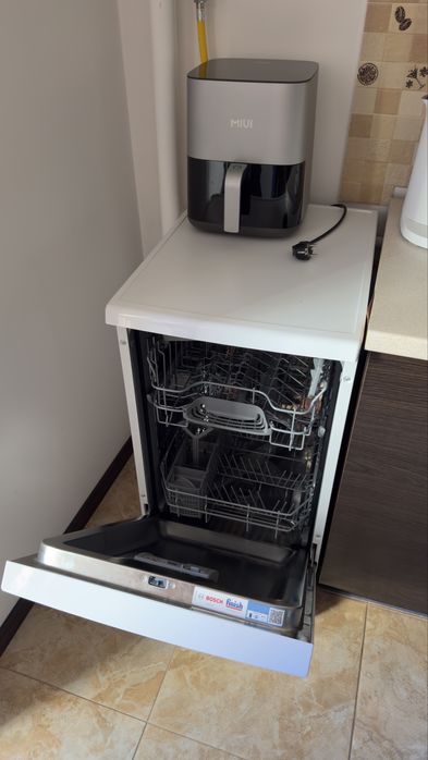 Оренда ізольованої кімнати Мазепи Спартак трц